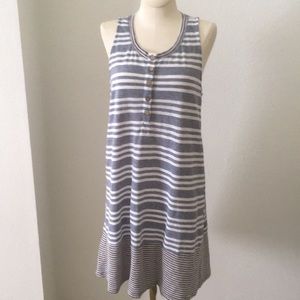 Final sale Doe & Roe size S washable casual dress